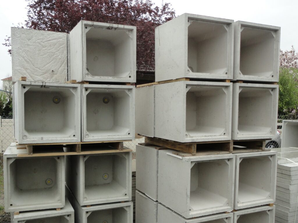 Cavurne béton avec bouchon évacuateur