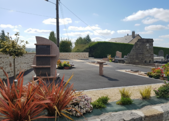 Columbarium Ankara double face en granit et de fabrication française