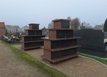 Columbarium Classiflor double face 18 cases en granit français