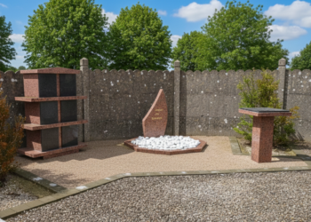 Columbarium Columbia 6 cases en granit de Bretagne