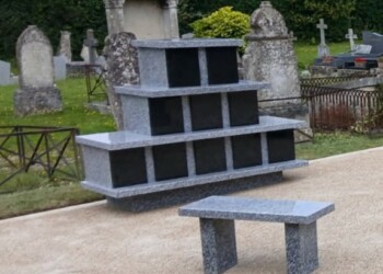 Columbarium Ecoflor 10 cases en granit français