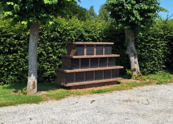 Columbarium Ecoflor 15 cases en granit français