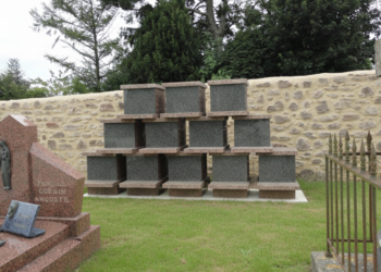 Columbarium Eternité décalé 12 cases de fabrication française