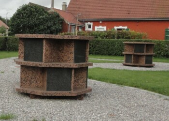 Columbarium Octys 16 familles en granit français