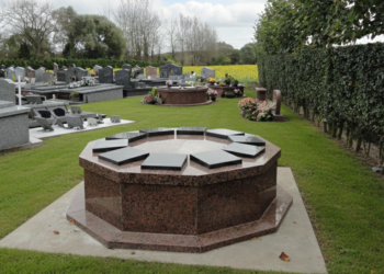 Columbarium Polygonum en granit français
