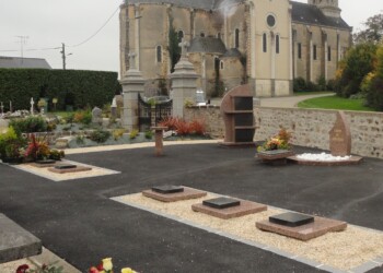 Espace cinéraire avec columbarium, jardin du souvenir et cavurne